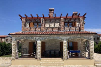 House for sale, Čabrunići