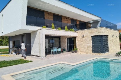 Nuova casa indipendente con piscina su un grande terreno, Medolino!