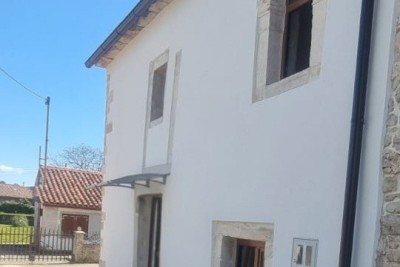 In vendita casa ristrutturata, Barban