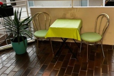 MAREDA – Novigrad | Renovierte Einzimmerwohnung 32 m², 300 m vom Meer