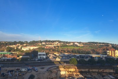 tanovanje za Prenovo, Blizu Mestnega Središča, Pula!