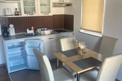 Wohnung zu verkaufen, 40m2, in der Nähe von Poreč