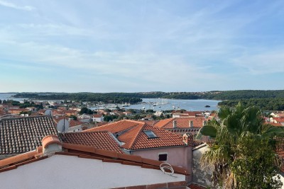 Sale - Renovated House in an Excellent Location with Two Apartments and a Beautiful View, Medulin!