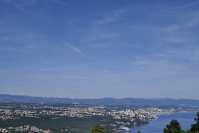 Sodobno stanovanje s podstrešjem, bazenom in pogledom na morje – Bregi pri Opatiji