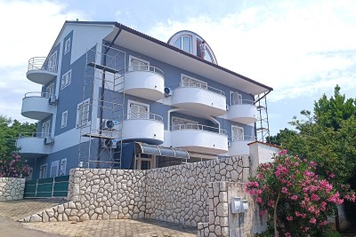 Novi Vinodoski, Povile, kuća P+3 blizu mora, panoramski pogled