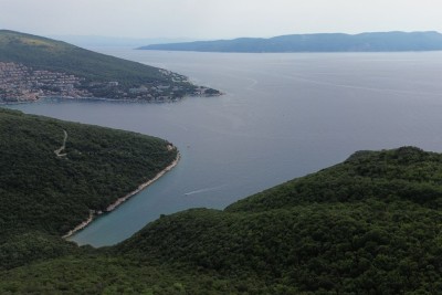 Grundstück Labin, 65.800m2