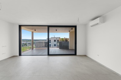 Izvrsna novogradnja u Novigradu (1. kat – 82,7 m²)