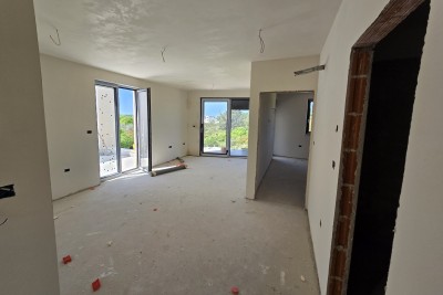 Moderne eingerichtete Wohnung in Medulin, 2 km vom Meer entfernt, ideal für Familien oder als Investition.