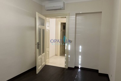 Wohnung Opatija - Centar, Opatija, 64m2