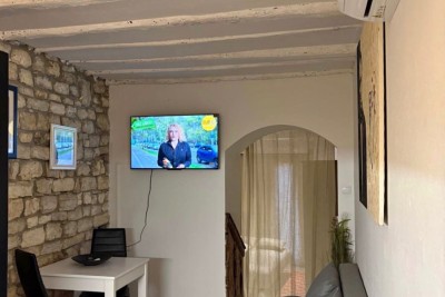 Prodaja - renoviran stan v stari jedri mesta, Rovinj!