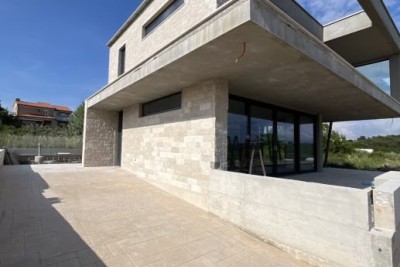 UMAG – Villa moderna indipendente