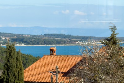 For sale: Attractive house in Premantura with a sea view.