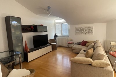 Pula, Veruda – Lungomare, Stan, 73 m²s garažom,  300 m od mora