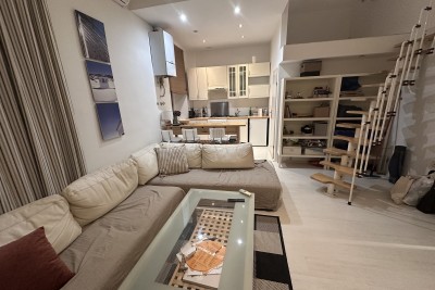 Pula – stan s 3 apartmanske jedinice! Centar. Zadarska ulica.