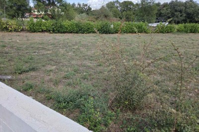 BAUGRUNDSTÜCK 1.550 m² – PAVIĆINI, DUGA UVALA
