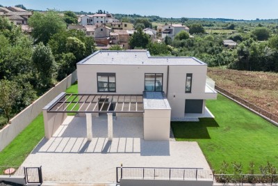 Luxuriöses Familienhaus mit Pool in Labinci, Nähe Poreč zu verkaufen