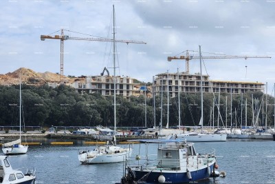 Prodaja modernih stanova u eksluzivnoj zgradi sa pogledom na marinu, Pula!