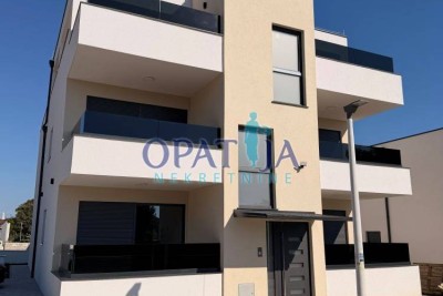 Vir, novi apartman S1 južna strana sa vlastitim vrtom