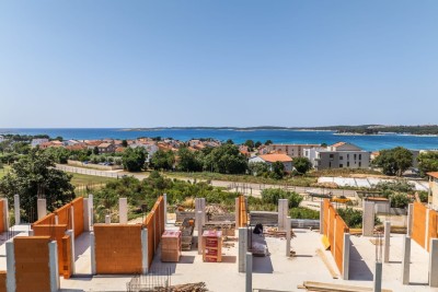 MEDULIN - Stan v novem projektu / 300 m do morja!!! (A1)