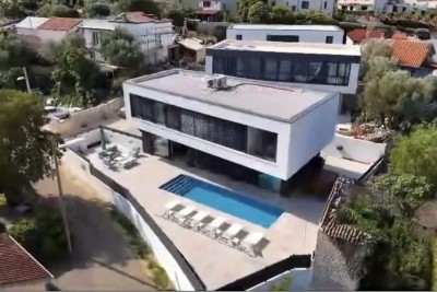 Luxuriöse Designer-Villa mit Pool – Umgebung von Rovinj