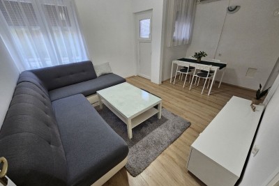 PULA, ONE-BEDROOM APARTMENT – 50 m²