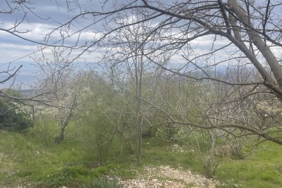 Zemljišče Hreljin, Bakar, 876m2