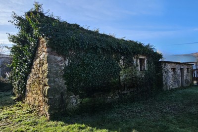 PRILIKA!Kamena starina za adaptaciju,Labin okolica