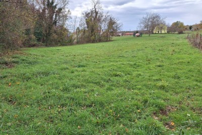 Atraktivno građevinsko zemljište,LABIN okolica