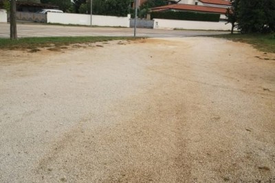 Vendita di terreno edificabile, Salvore