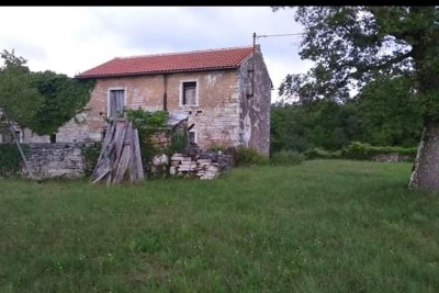 Prodamo istrsko kamnito hišo, Oprtalj