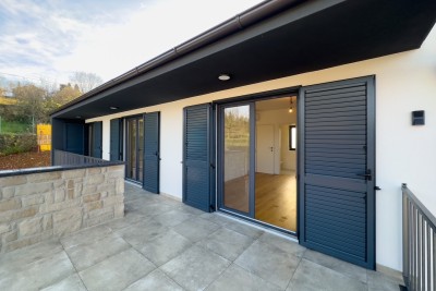 Vendita di una casa di nuova costruzione, arredamento moderno con piscina, Rakalj!