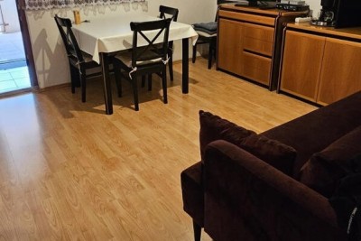 Novigrad, stan velikosti 52 m²