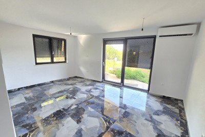 Moderne eingerichtete Wohnung in Medulin, 2 km vom Meer entfernt, ideal für Familien oder Urlaub