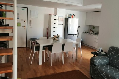 V Zambratiji, Umag, se prodaja apartma s pogledom na morje