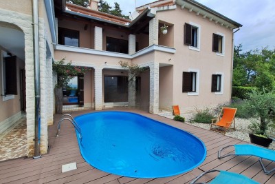 Prekrasna obiteljska kuća s pogledom na more – Veprinac, Opatija