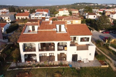 Medulin, boarding house on a large plot.