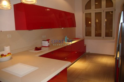 Flats Opatija, 117m2