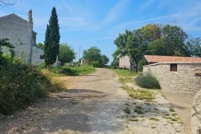 Vodnjan, we are selling a building plot of 971 m2.