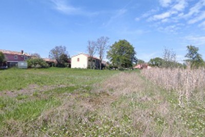 Poreč,  četiri građevinske parcele ukupne površine 3.407 m²