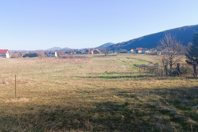 Ogulin , Zemljište uz rijeku Dobru – mjesto gdje priroda postaje dom