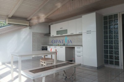 Wohnung Ičići, Opatija - Okolica, 85m2