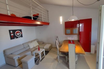 Wohnung, Valbandon, mit 2 Parkplätzen und einem Garten