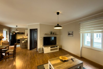 FORUM ZONA PEDONALE. Vendita di un appartamento ben arredato in una posizione attraente, Pula, centro!