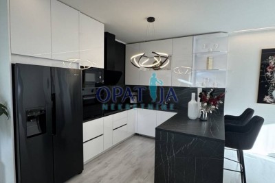 Wohnung Viškovo, 112m2