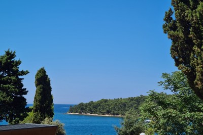 House for renovation with a large plot! Rovinj Porton Biondi.