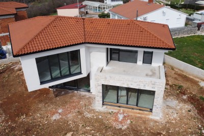 Luxuriöses, modernes Haus mit Swimmingpool im Bau, Sveti Lovreč,Poreč!