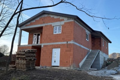 House in shell construction phase with a large yard – Cerovlje