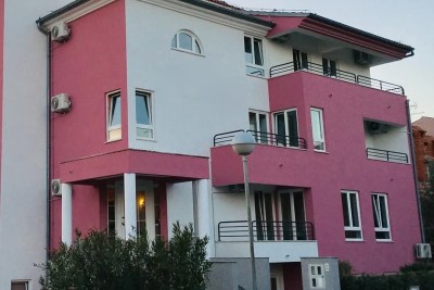 Prodaja- prekrasan obiteljski hotel u Fažani- 200 m od mora!