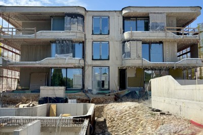 ROVINJ - prodaja stana u luksuznoj rezidenciji uz more / S16
